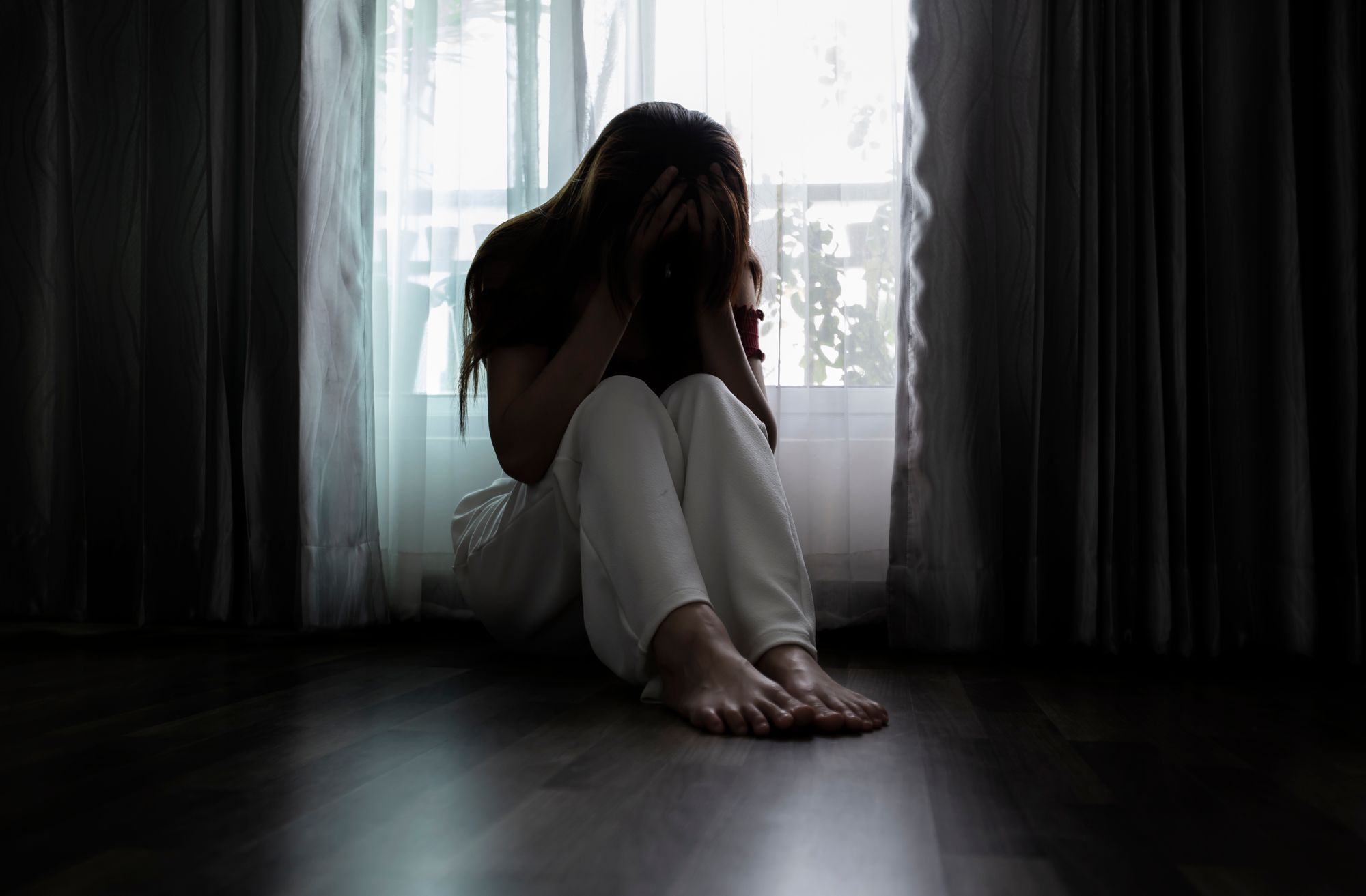 Why Getting Out Of Abusive Relationships Is So Hard