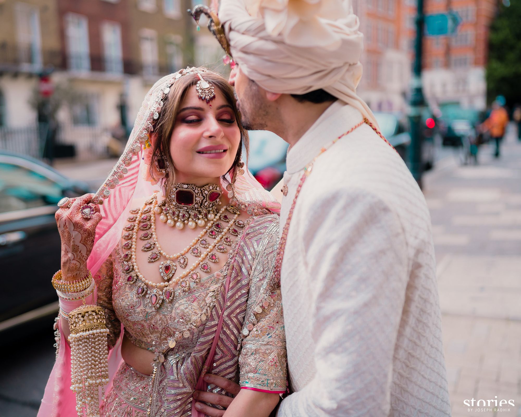 Photos: Kanika Kapoor Marries Beau Gautam Hathiramani In A Dreamy Ceremony In London