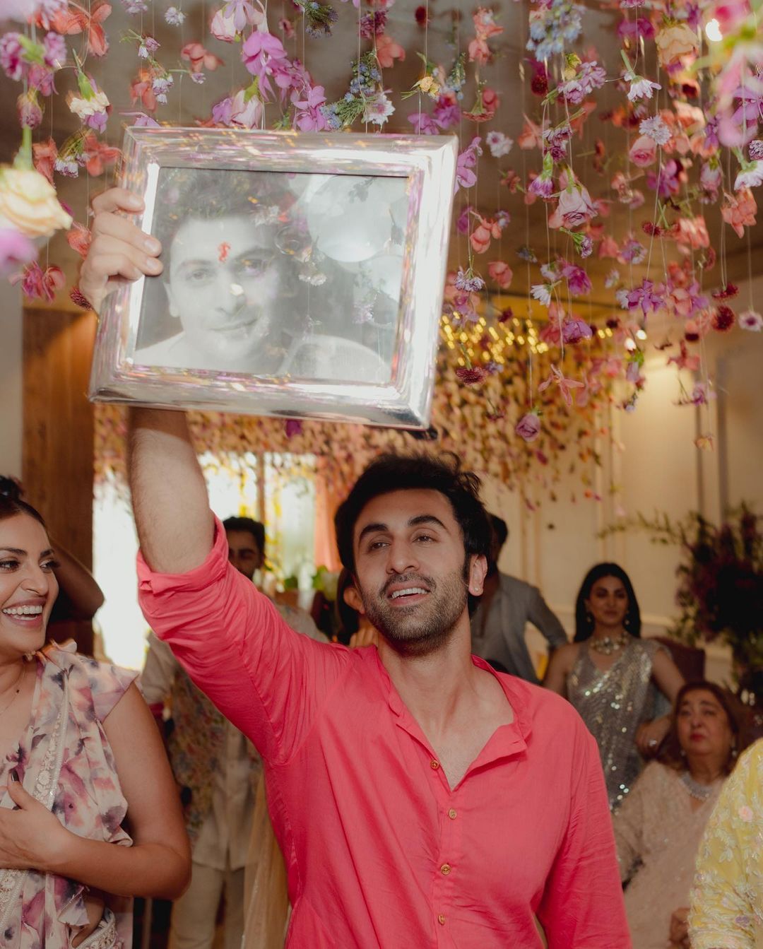 Ranbir-Alia Wedding : Photos from Ranbir Kapoor & Alia Bhatt's Mehendi Are Sheer Love