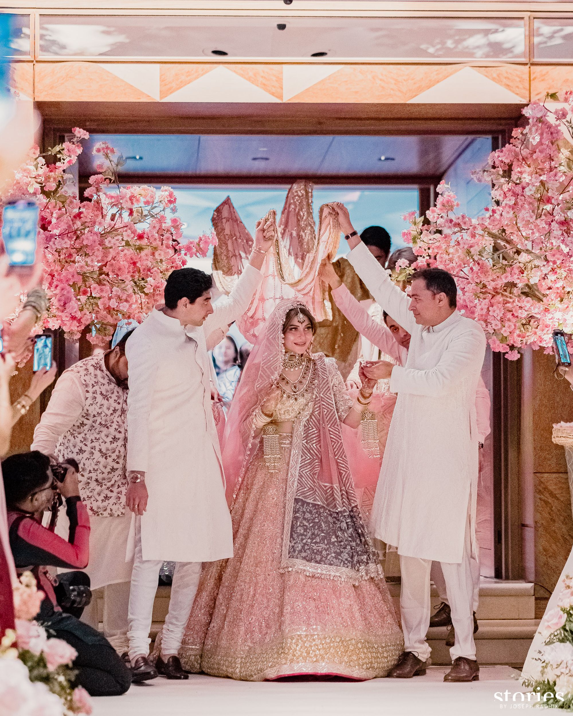 Photos: Kanika Kapoor Marries Beau Gautam Hathiramani In A Dreamy Ceremony  In London – Moxch